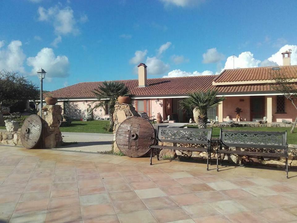 Agriturismo Sa Ruda Càbras Exterior foto